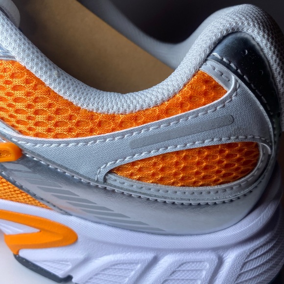 Brand New with box🔥🔥🔥Nike Men's size 9.5 - Picture 6 of 10